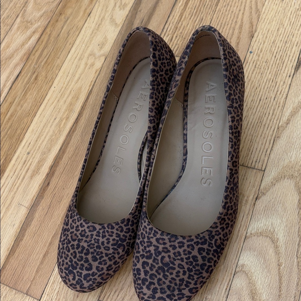 AEROSOLES Leopard Print Heels - Picture 3 of 8